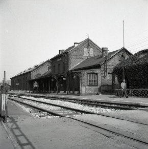Andennes-Seilles - SNCB Z02714a (1).jpg